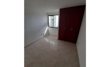 APARTAMENTO PARA LA VENTA EN BARRIO PINARES-PEREIRA