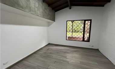 Casa comercial poblado