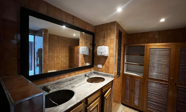 Casa comercial poblado