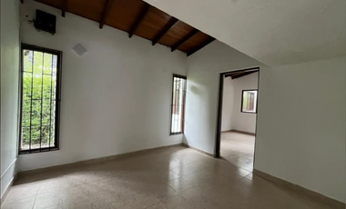 Casa comercial poblado