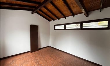 Casa comercial poblado