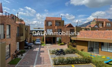 SE ARRIENDA CASA EN COTA CUNDINAMARCA