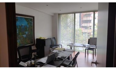 Local en arriendo en Medellin sector Laureles
