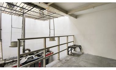 Bodega en venta en sector de Trinidad