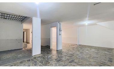 Bodega en venta en sector de Trinidad