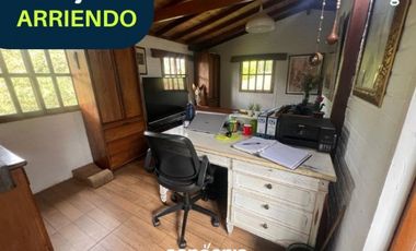 Finca en arriendo- En parcelación vía La Ceja