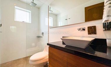 Venta de Casa Reformada Sector San Lucas