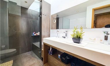 Venta de Casa Reformada Sector San Lucas