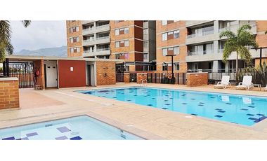 Vendo moderno apto en Suramérica 3 alcobas mas estudio