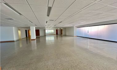 SE ARRIENDA LOCAL COMERCIAL EN PRADO PLAZA, SANTA MARTA