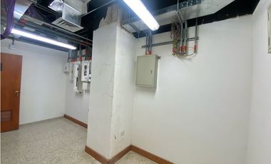 SE ARRIENDA LOCAL COMERCIAL EN PRADO PLAZA, SANTA MARTA