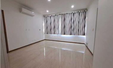 Apartamento castillogrande frente a la bahia