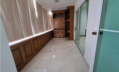 Apartamento castillogrande frente a la bahia