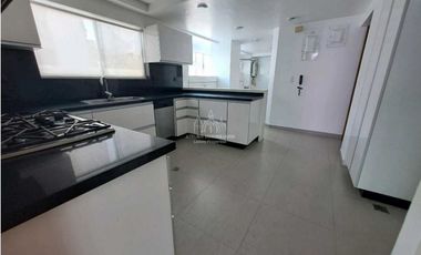 Apartamento castillogrande frente a la bahia