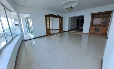 Apartamento castillogrande frente a la bahia