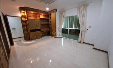 Apartamento castillogrande frente a la bahia