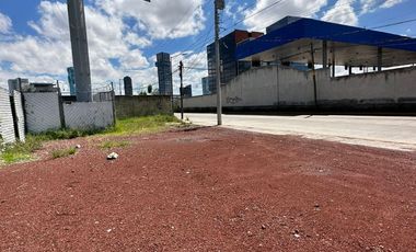 TERRENO EN RENTA EN VIA ATLIXCAYOTL