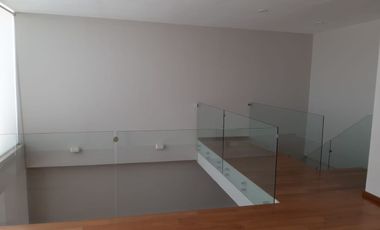 PENTHOUSE EN ZAVALETA