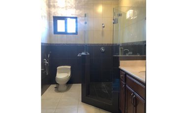 COSTA DEL ESTE / PASEO DEL PARQUE / 1045 M2 / 3 HABITACION