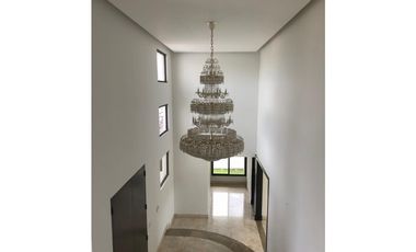 COSTA DEL ESTE / PASEO DEL PARQUE / 1045 M2 / 3 HABITACION