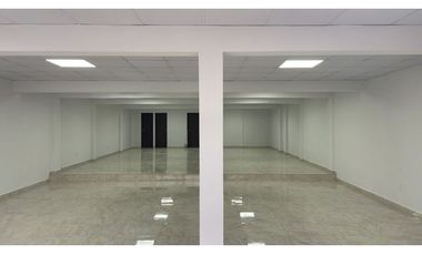 LOCAL / LA CHORRERA / 528M2 / AVE LIBERTADOR / PLAZA COMERCIAL