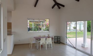 PLAYA MALIBU / RES. MALIBU VILLAS / 890m2 / 2 HABITACIONES / VACIO