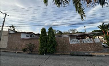 ALQUILER CASA 4 RECMARAS EN BRISAS DEL GOLF KAF