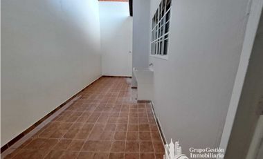 ALQUILER CASA 4 RECMARAS EN BRISAS DEL GOLF KAF