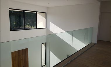 VENTA/ CHALET A ESTRENAR  DE 4 AMBIENTES EN 2 PLANTAS / MAR DEL PLATA