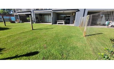 DEPARTAMENTO EN COMPLEJO OLAS CON JARDIN PROPIO OSTENDE-VALERIA