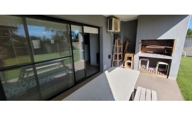 DEPARTAMENTO EN COMPLEJO OLAS CON JARDIN PROPIO OSTENDE-VALERIA