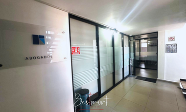 Venta de edificio de oficinas en Col. La Paz