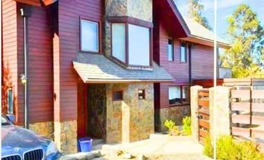 Casa en Venta en Casa Amplia 5 Dormitorios 6 Baños Sector Villuco, Chiguayante