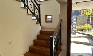 Casa en Venta en Casa Amplia 5 Dormitorios 6 Baños Sector Villuco, Chiguayante