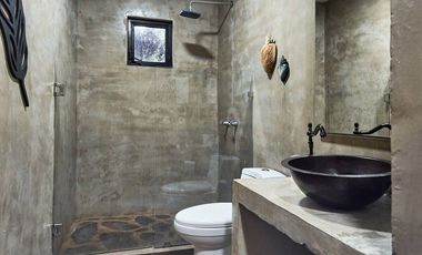 Cabaña en venta en Tapalpa. En el interior del bosque