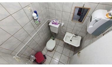 Venta Local Comercial con derecho a llaves en Los Andes