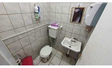 Venta Local Comercial con derecho a llaves en Los Andes