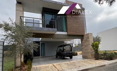Casa en VENTA Fracc. Amara Residencial -CARRETERA NACIONAL en Santiago, Nuevo León.