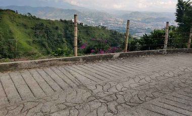 FINCA EN VENTA EN LA VDA LA PALMA/DOSQUEBRADAS