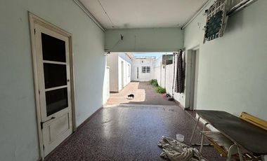Casa en Temperley a pasos de Pasco