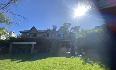 Casa en venta y alquiler en el Portillo