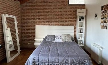 Casa en venta y alquiler en el Portillo