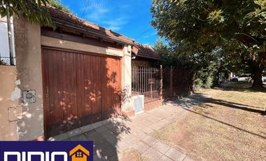 Casa venta Burzaco