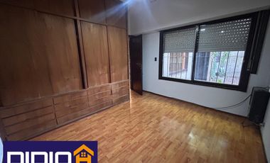 Casa venta Burzaco