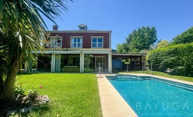 Venta Casa - Barrio Privado Los Jazmines / Apto Crédito