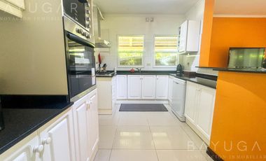 Venta Casa - Barrio Privado Los Jazmines / Apto Crédito