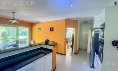 Venta Casa - Barrio Privado Los Jazmines / Apto Crédito