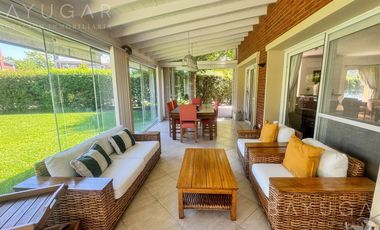 Venta Casa - Barrio Privado Los Jazmines / Apto Crédito