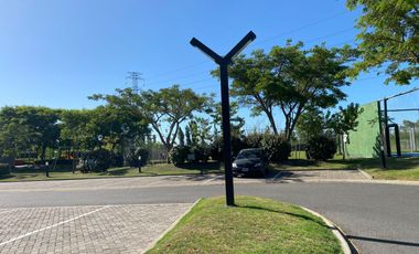 Casa en  venta o alquiler al lago barrio los lagos