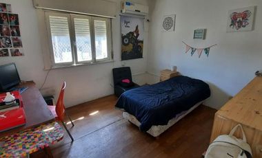 Departamento en venta - 4 Dormitorios 2 Baños - 140Mts2 - Villa Domínico, Avellaneda